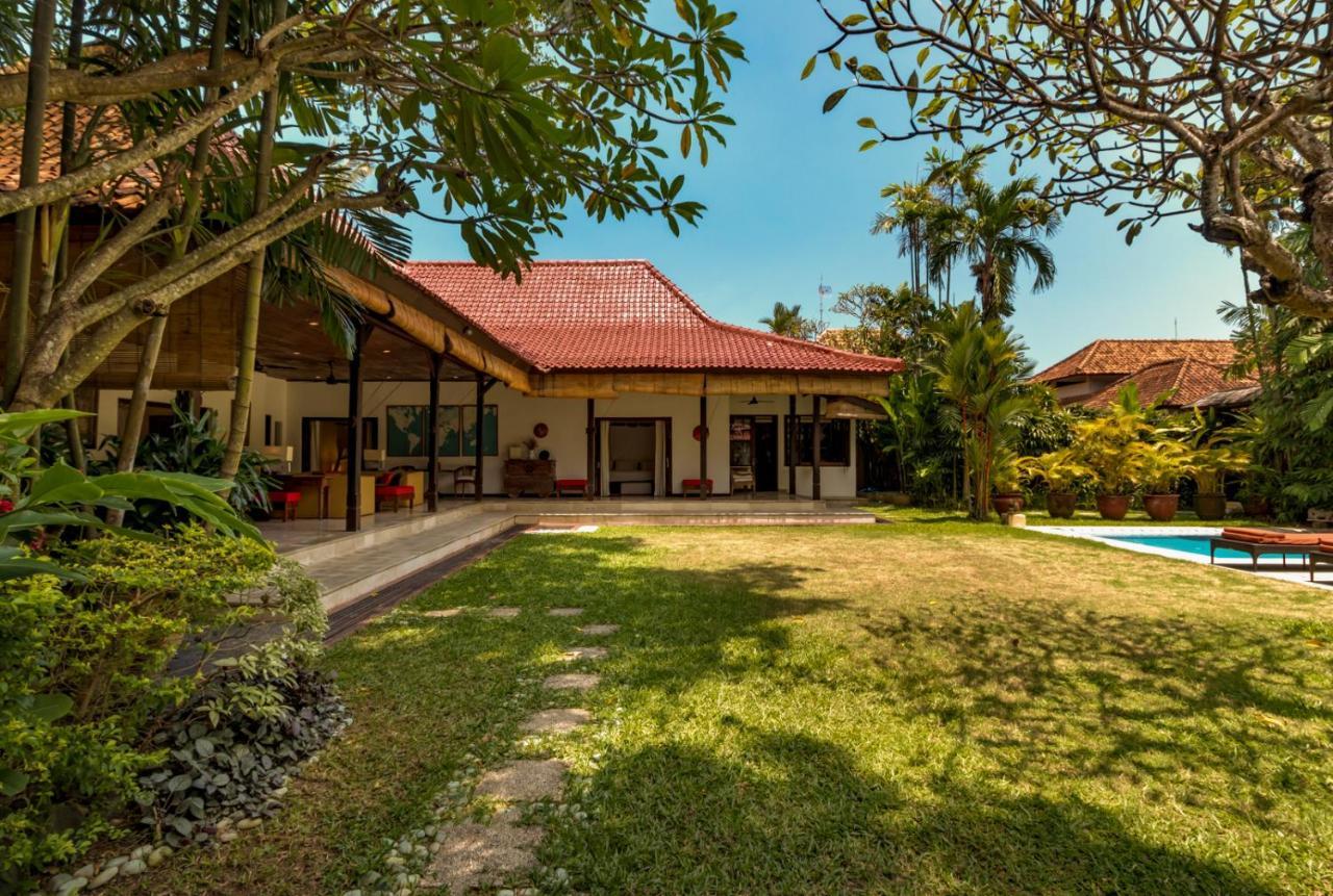 Villa Eight Seminyak Zewnętrze zdjęcie